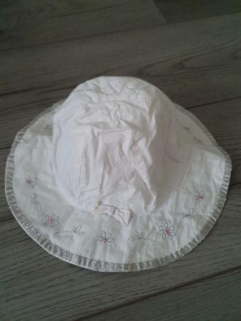 Chapeau bébé 6 / 12 mois