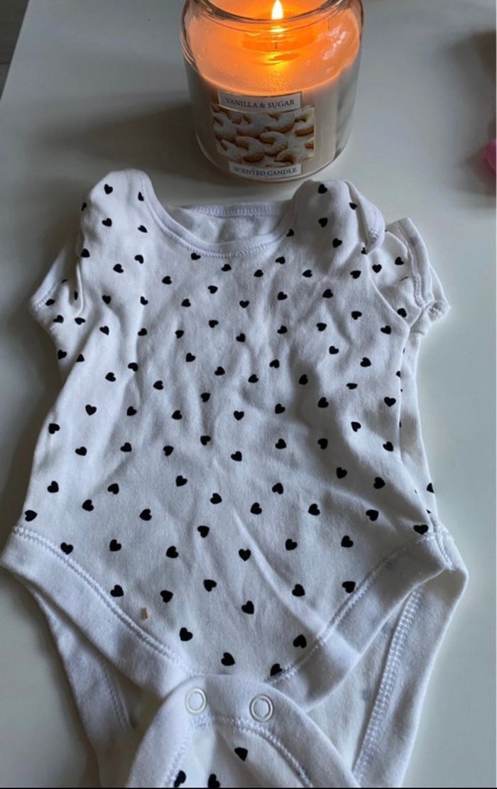 Lot de 7 bodys 3-6 mois - photo numéro 3