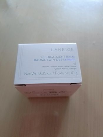 Petit lot baume pour les lèvres Laneige et 2 huiles pour les lèvres Clarins