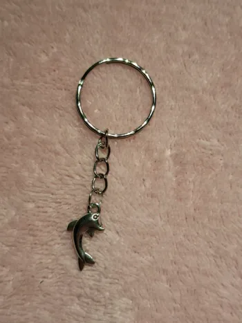 🐬Porte-clés dauphin argenté - Super mignon 🐬