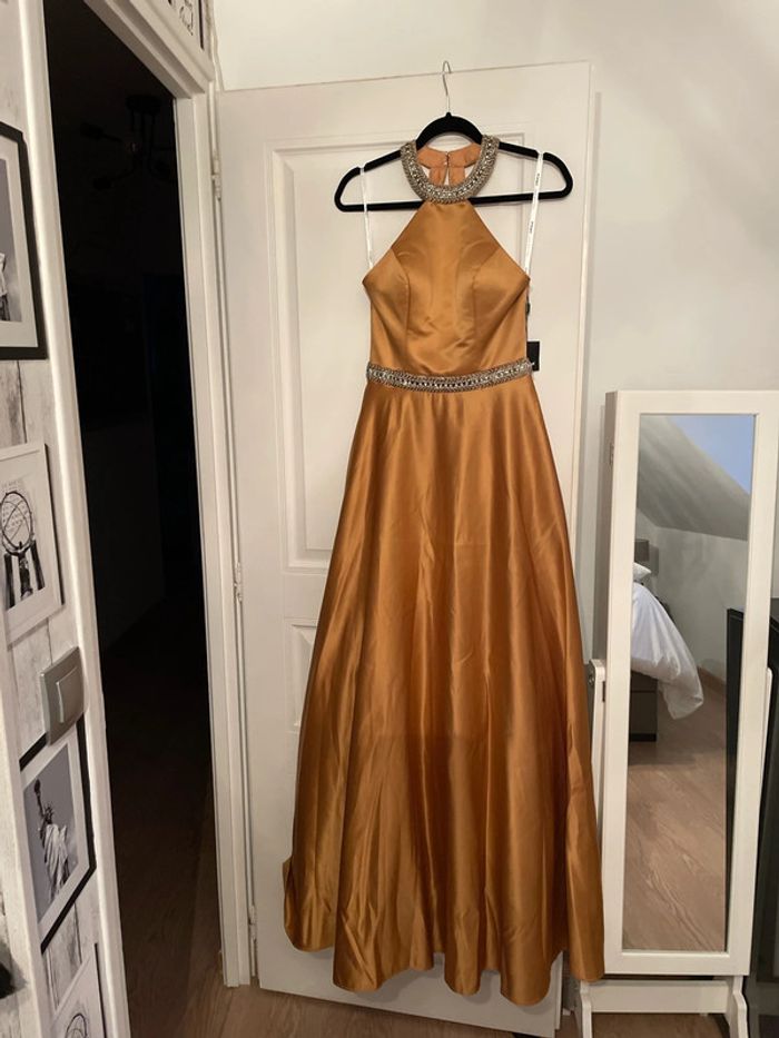 Robe de soirée - photo numéro 10