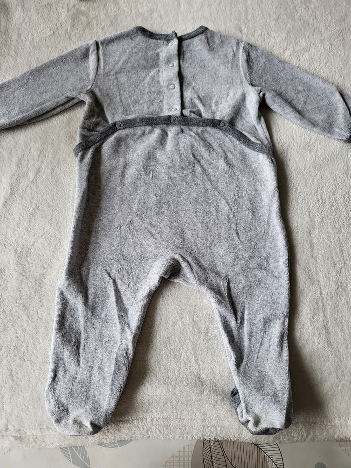 Pyjama 9 mois - photo numéro 3