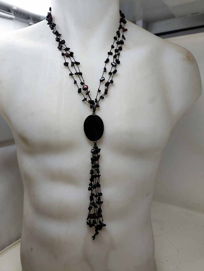 Superbe collier sautoir élégant en onyx