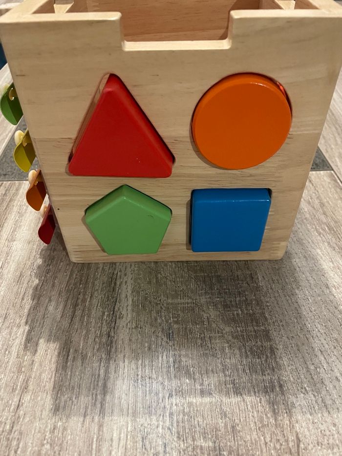 Cube d’activités en bois - photo numéro 3