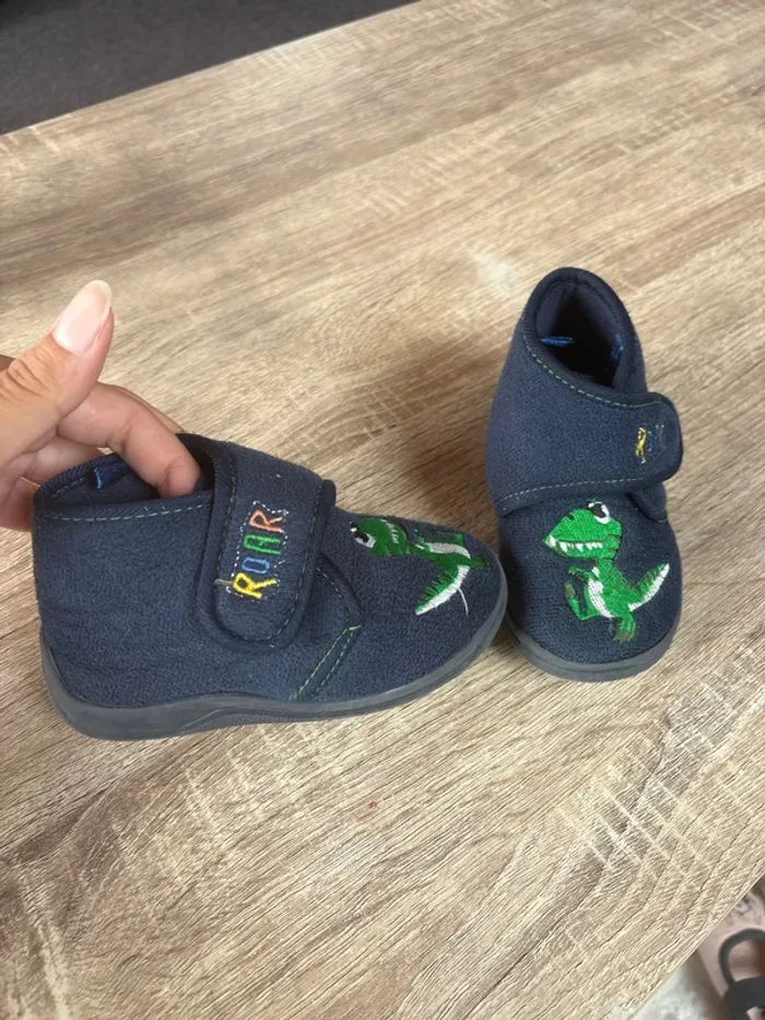 Chaussons garçon - photo numéro 2