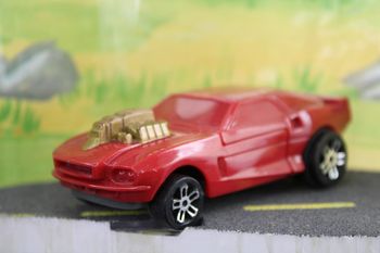 Hot wheels voiture rouge