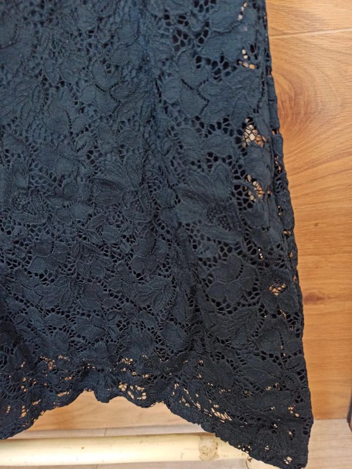 Robe noire - photo numéro 3