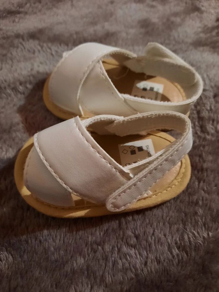 Nu-pieds bébé 0-6mois - photo numéro 2