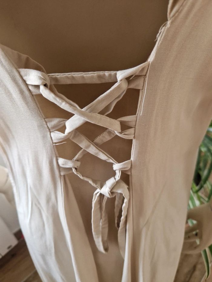 Robe 👗 originale - photo numéro 7