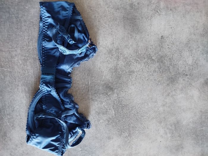 Soutien gorge bleu neuf - photo numéro 2