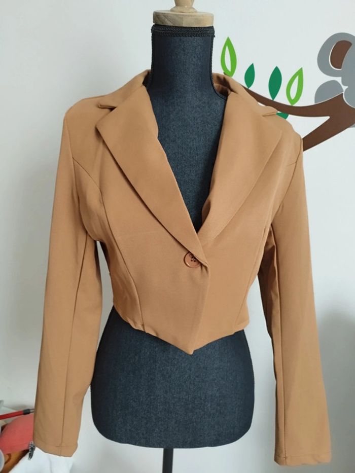 Très joli blazer court