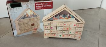 Calendrier de l'avent en bois thème père noël