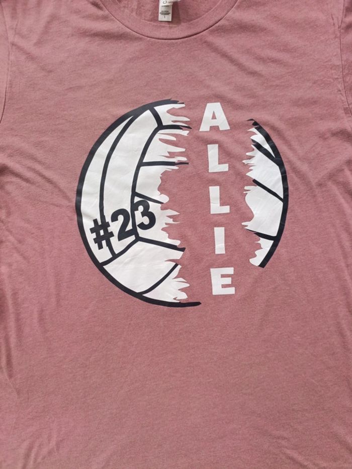 T-shirt manches courtes #23 university volleyball team ALLIE L - photo numéro 3