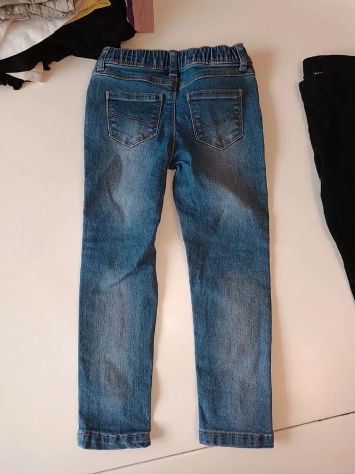 Jeans Kiabi 5 ans - photo numéro 3