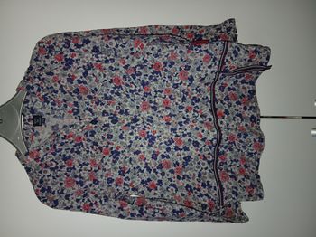 blouse fleurie taille 6ans