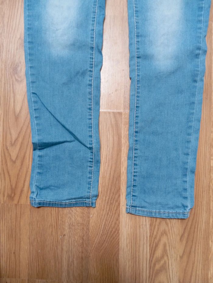 Lot 5 vêtements fille 14/16ans 1 tee-shirt, 2 pantalons et 2 pulls - photo numéro 12