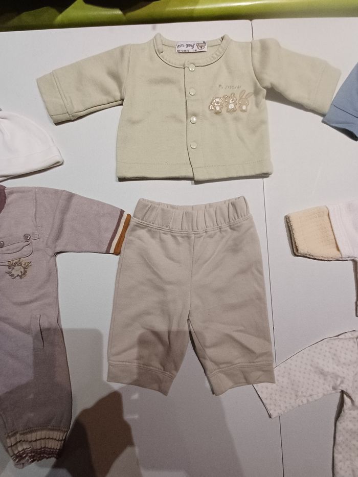 Lot vêtements 9 mois mixte ou garçon - photo numéro 3