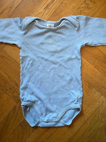 Body bébé 6 mois / 67cm Petit bateau