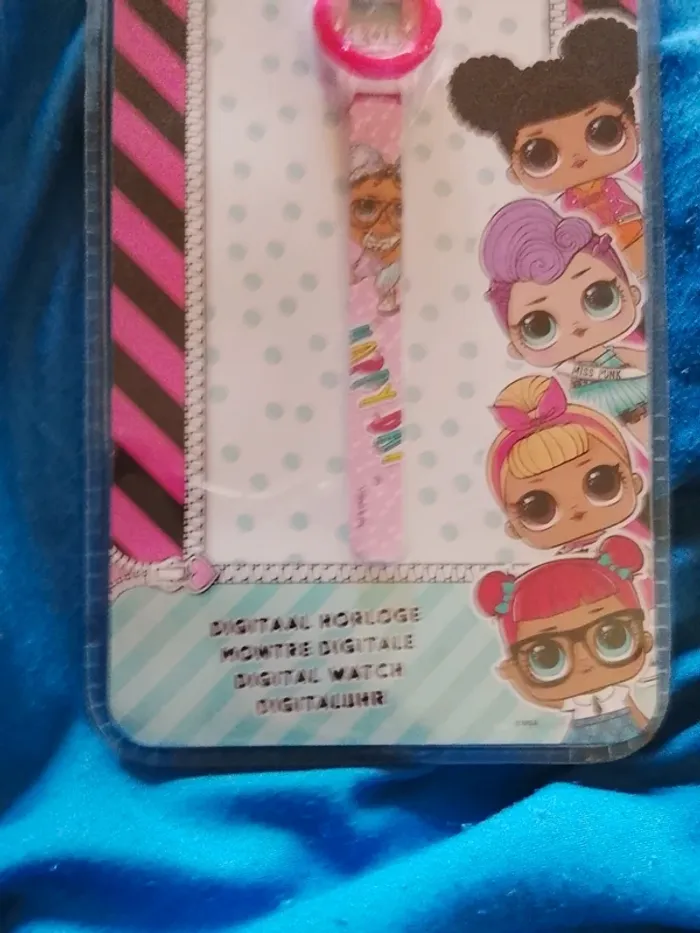 Montre enfant lol - photo numéro 3