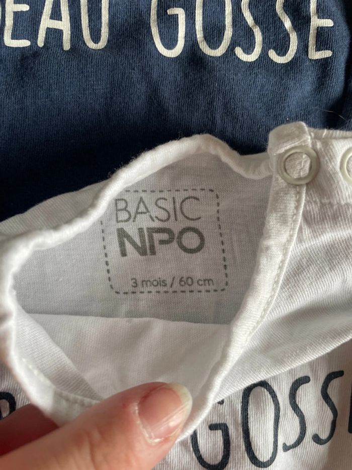 Tee-shirts - photo numéro 2