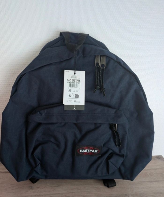 Sac Eastpak bleu marine neuf