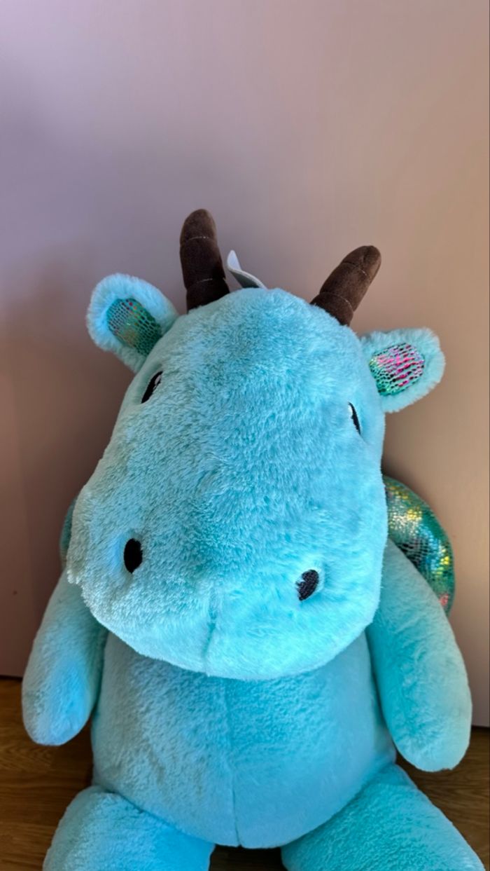 Grande peluche JouéClub Dragon bleu turquoise - neuve - photo numéro 2