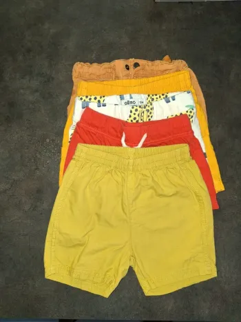Lot de 5 shorts 12 mois
