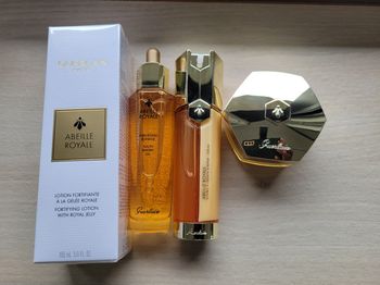 Lot Cosmétiques Abeille royale Guerlain