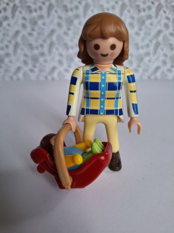 Figurine Playmobil Maman et son bébé