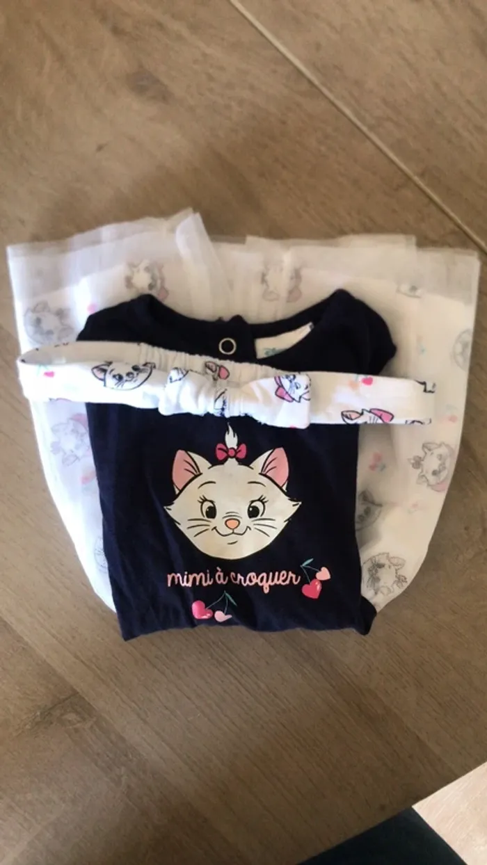 Robe Disney baby et bandeau assorti - photo numéro 3