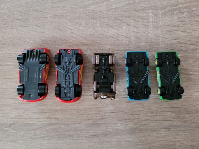Lot de 5 voitures Cars - photo numéro 3