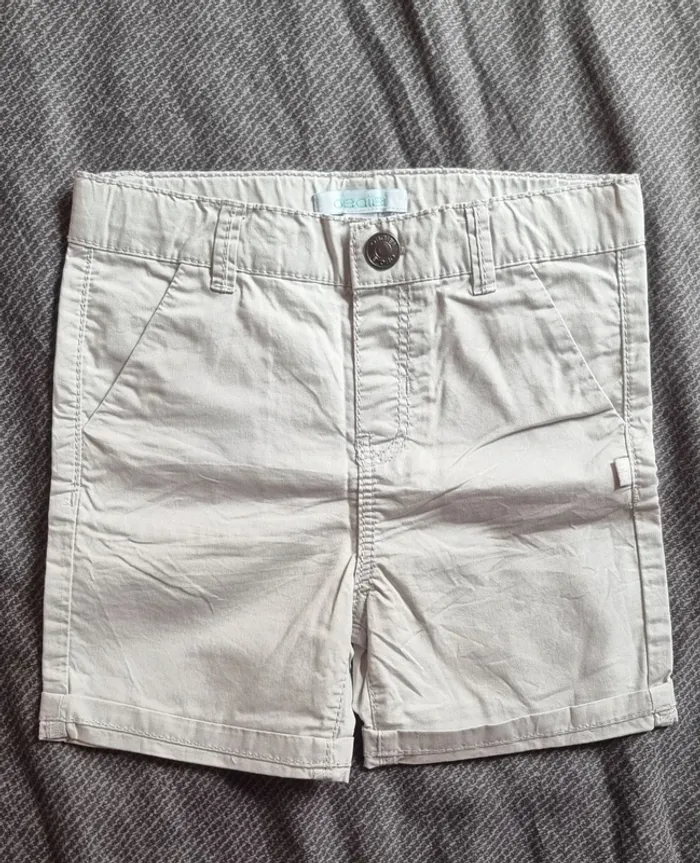 Short habillé