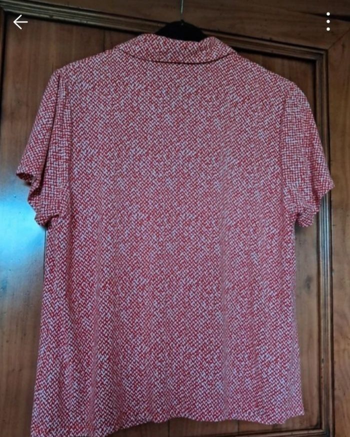 Chemises / polos NEUFS pour femme taille 50 - photo numéro 5