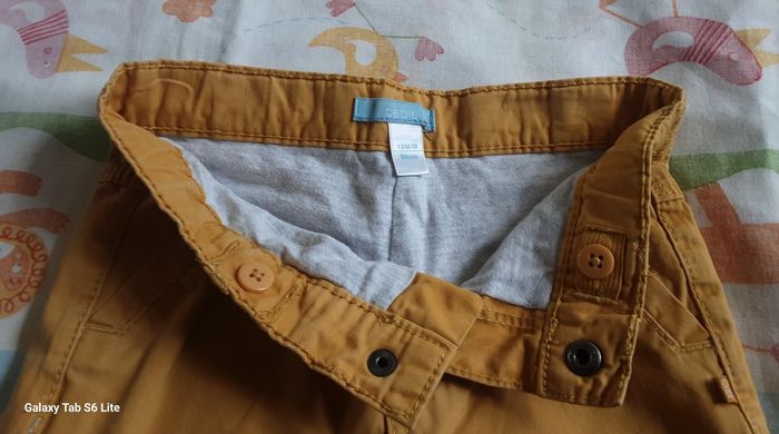 Jeans couleur  garçon  18mois - photo numéro 3