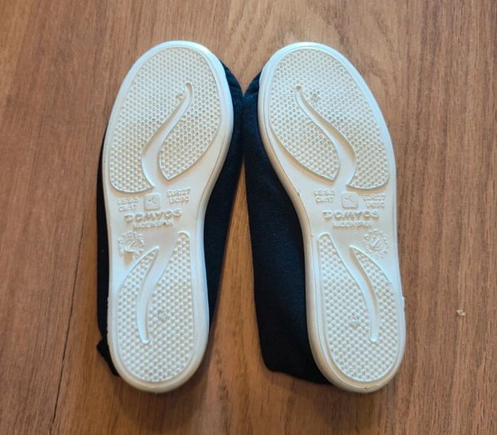 Paire de chaussons de gym semelles blanches - photo numéro 2