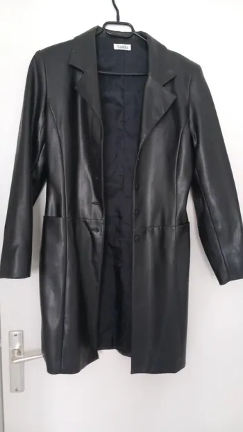 Veste longue imitation cuir