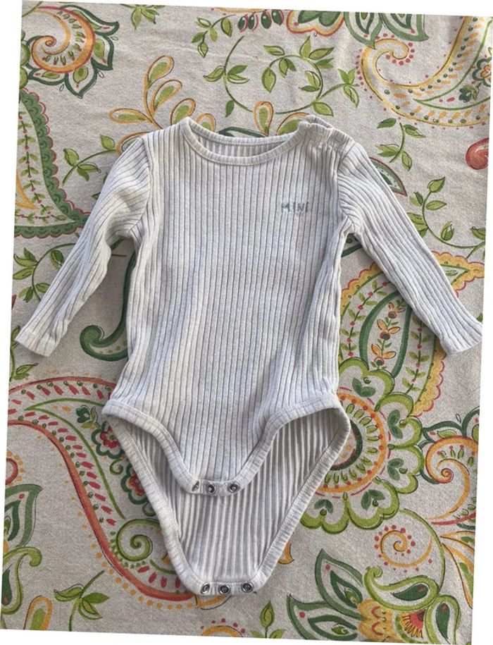 Ensemble Disney 6 mois - photo numéro 2