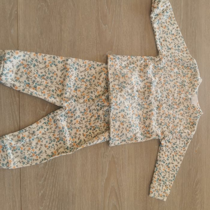 Ensemble fleuri taille 6 mois - photo numéro 1