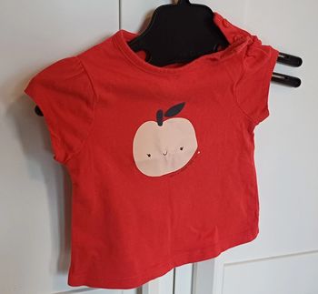 Tee shirt pomme 3 mois