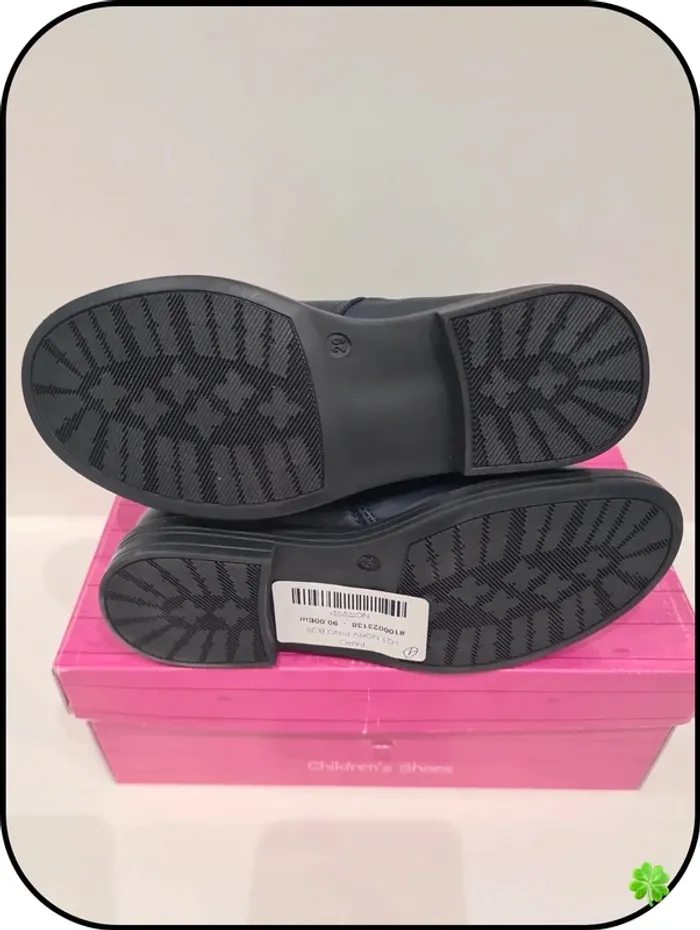 Chaussures Norvik taille 29 - photo numéro 7