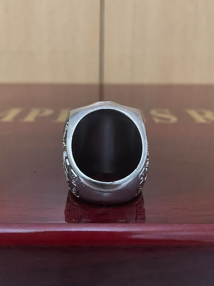 Bague NBA Spurs - photo numéro 4