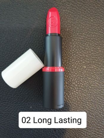 Rouge à lèvres Essence Long lasting 02