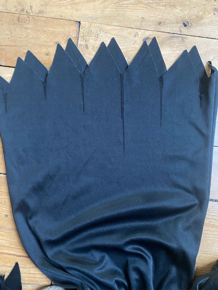 Déguisement Robe et cape Halloween 4/6 ans - photo numéro 6