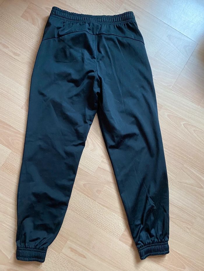 Beau pantalon/jogging noir Puma T. 9-10 ans/140 cm garçon - photo numéro 2
