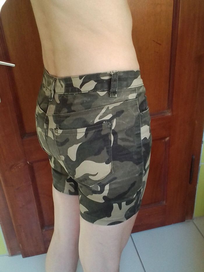 Short femme vert camouflage Goodies - photo numéro 6