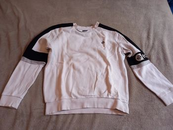 Sweat Taille 12 ans