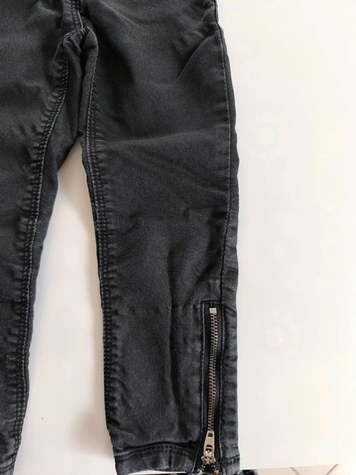 Lot 1 t-shirt manches longues et 1 pantalon Orchestra taille 3 ans en très bon état - photo numéro 2