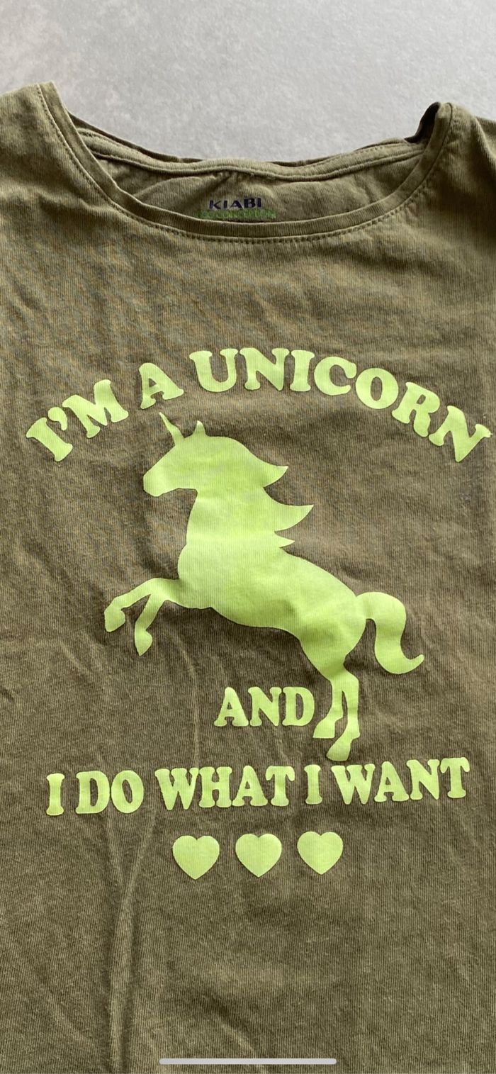 Tee shirt manches courtes Licorne 6 ans - photo numéro 8