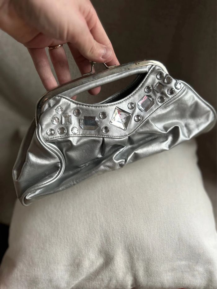 Pochette New Look - photo numéro 3