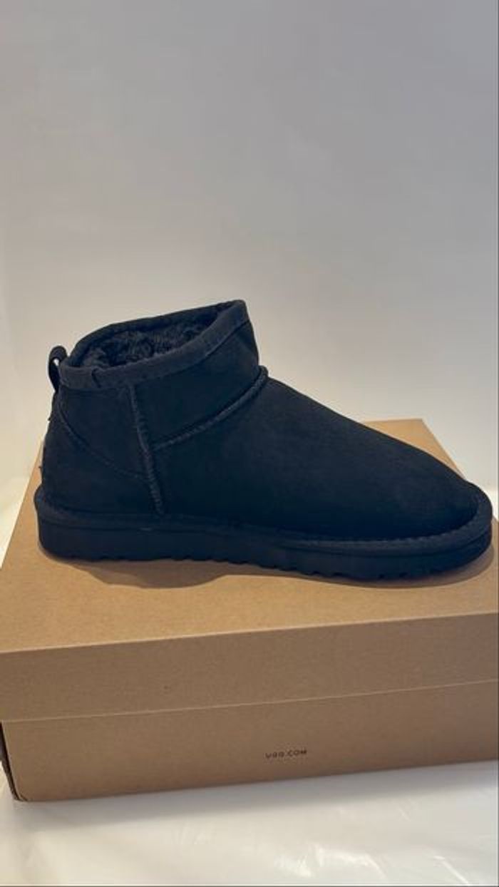 Ugg noir taille 39 - photo numéro 6